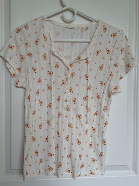 Doen Brie Tee Pointelle Floral Lace-Trimmed